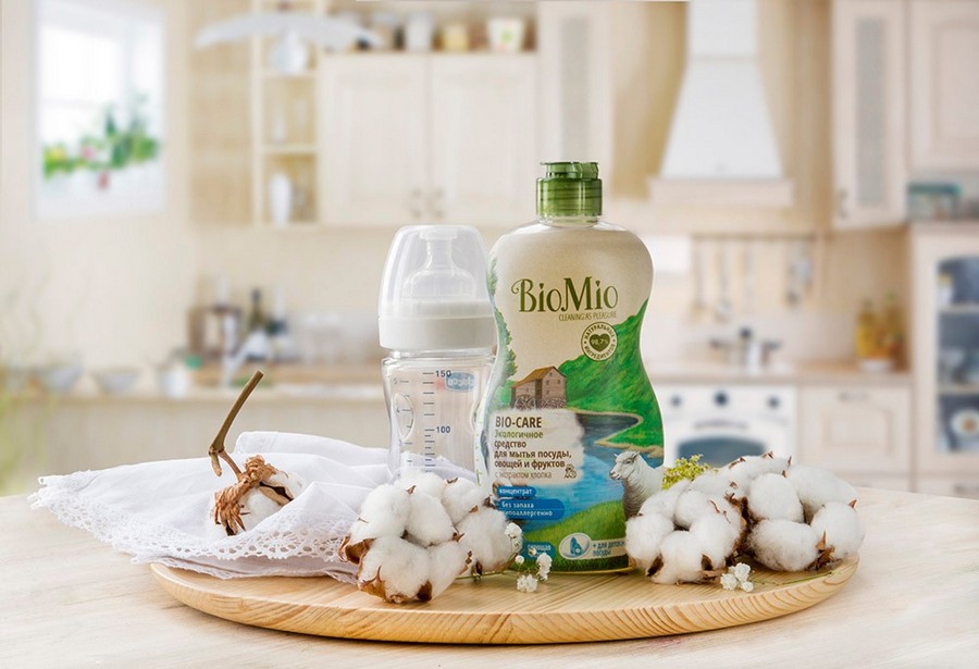 Безопасный гель для мытья детской посуды и принадлежностей - Bio Mio