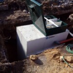 Установка септика Юнилос Астра в загородном доме